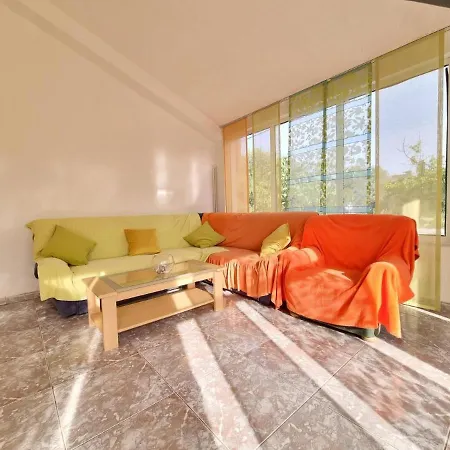 Slavica Guest house *