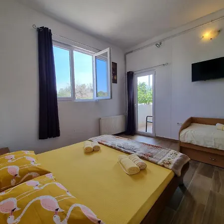 Slavica 3* Okrug Gornji